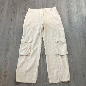 H&M Light Cream Cargo Trousers, EUC, size 6
